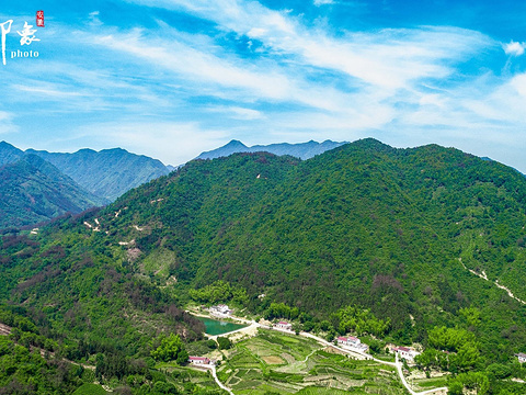 祁门县祁红非遗手工坊盛大开馆 品味醇香祁红茶 传承千年制茶技艺 (祁门县祁红产业发展有限公司)