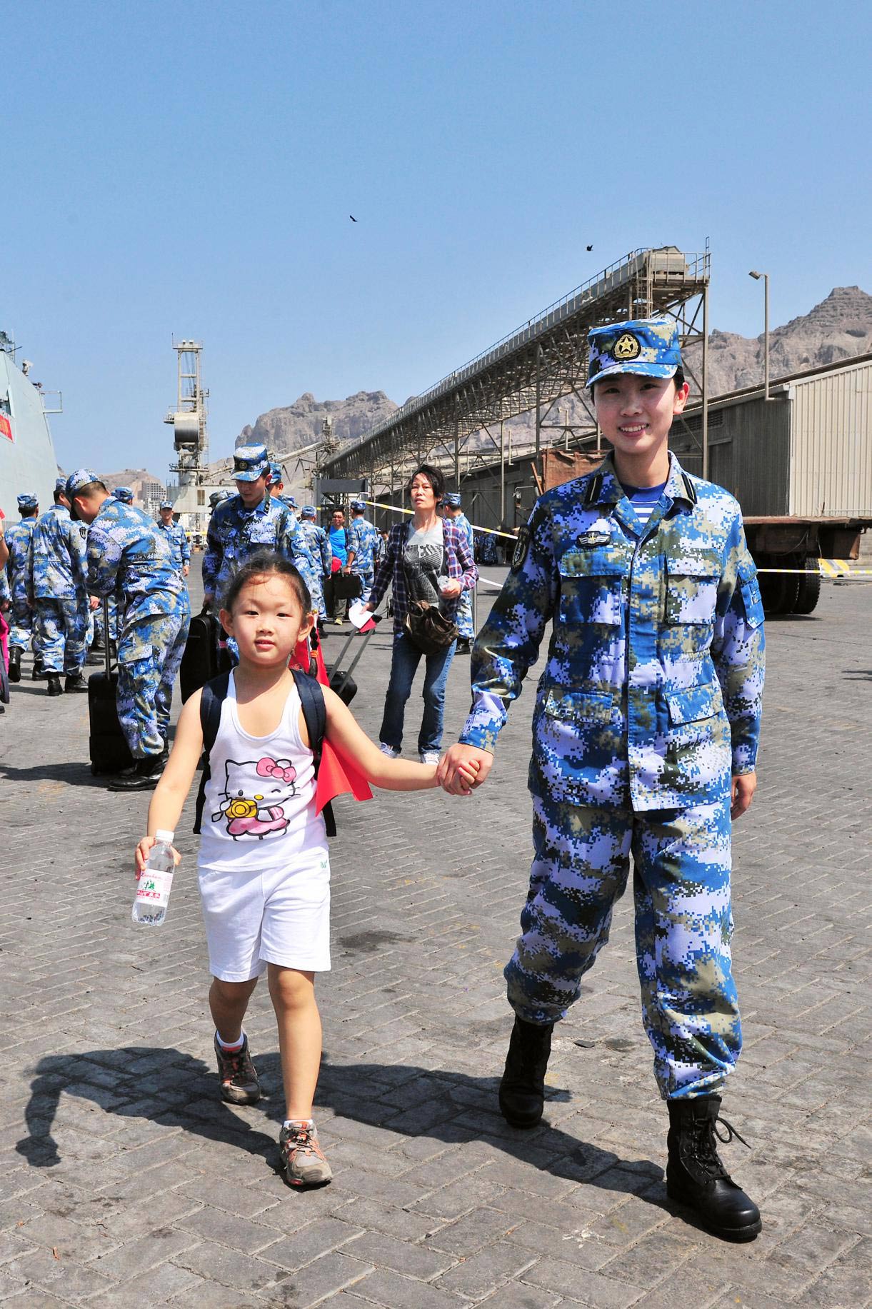 中国在海外的首个军事基地所在国 源自中国力量 吉布提的复兴之路 (中国在海外的军事港口有几个)